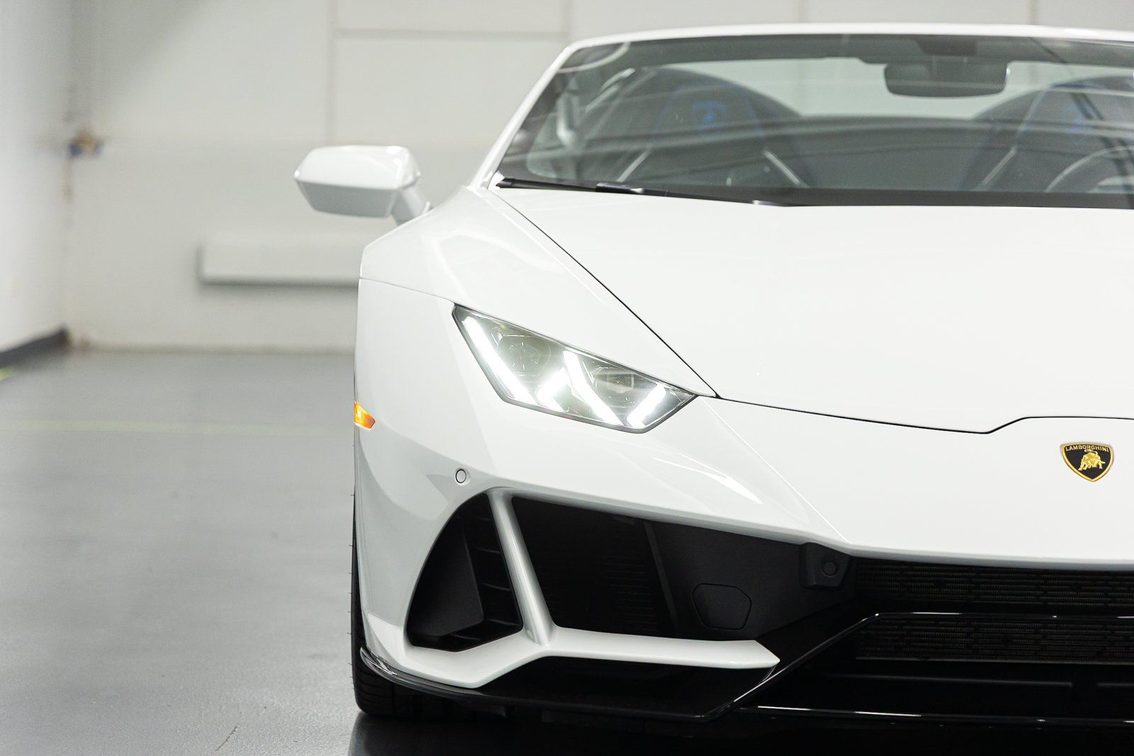 Used 2024 Lamborghini Huracan EVO AWD/4WD image 13