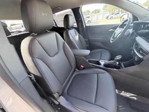 New 2026 Buick Encore GX Sport Touring w/ Comfort Package image 18
