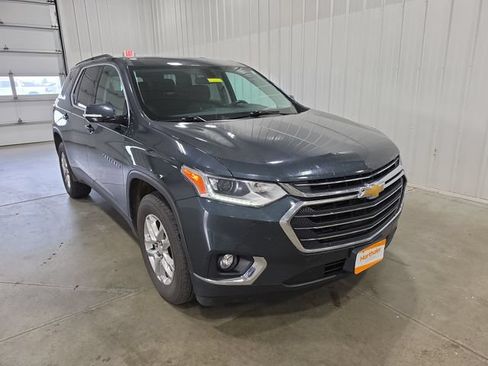 Used 2019 Chevrolet Traverse LT AWD/4WD image 3