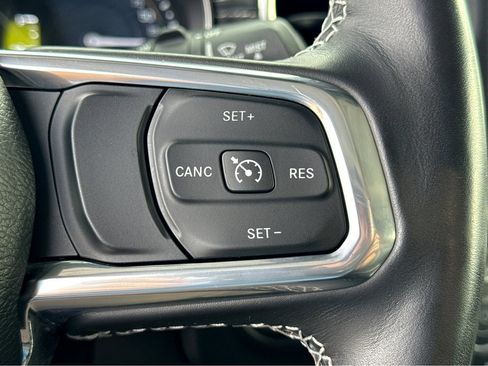 Certified 2023 Jeep Wrangler Sahara w/ Cold Weather Group image 17