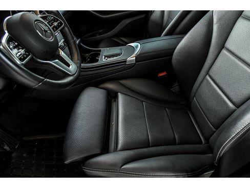 Certified 2021 Mercedes-Benz GLC 300 4MATIC image 11