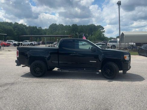 Used 2022 GMC Canyon Elevation RWD image 8