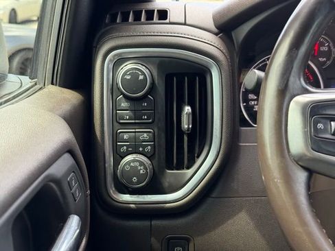 Used 2019 Chevrolet Silverado 1500 LT Trail Boss AWD/4WD image 27