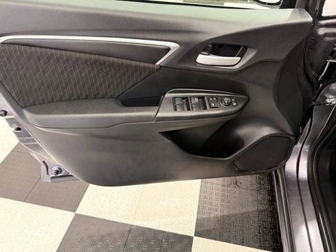 Used 2019 Honda Fit EX image 13