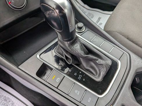 Used 2019 Volkswagen Jetta S w/ Driver Assistance Package FWD image 46