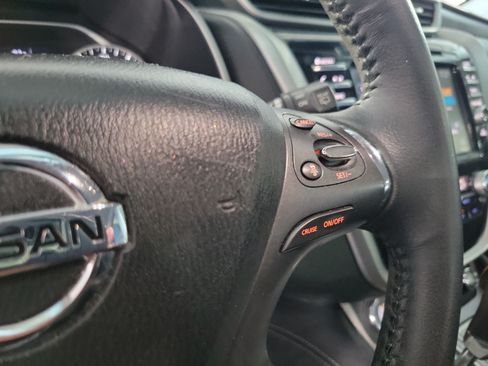 Used 2020 Nissan Murano SV FWD image 26