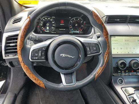 Used 2023 Jaguar F-TYPE Coupe image 38