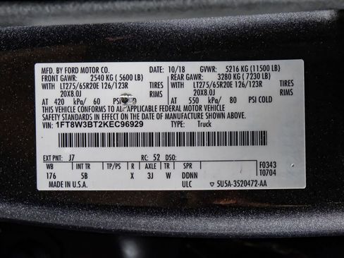 Used 2019 Ford F350 Lariat w/ Chrome Package image 58