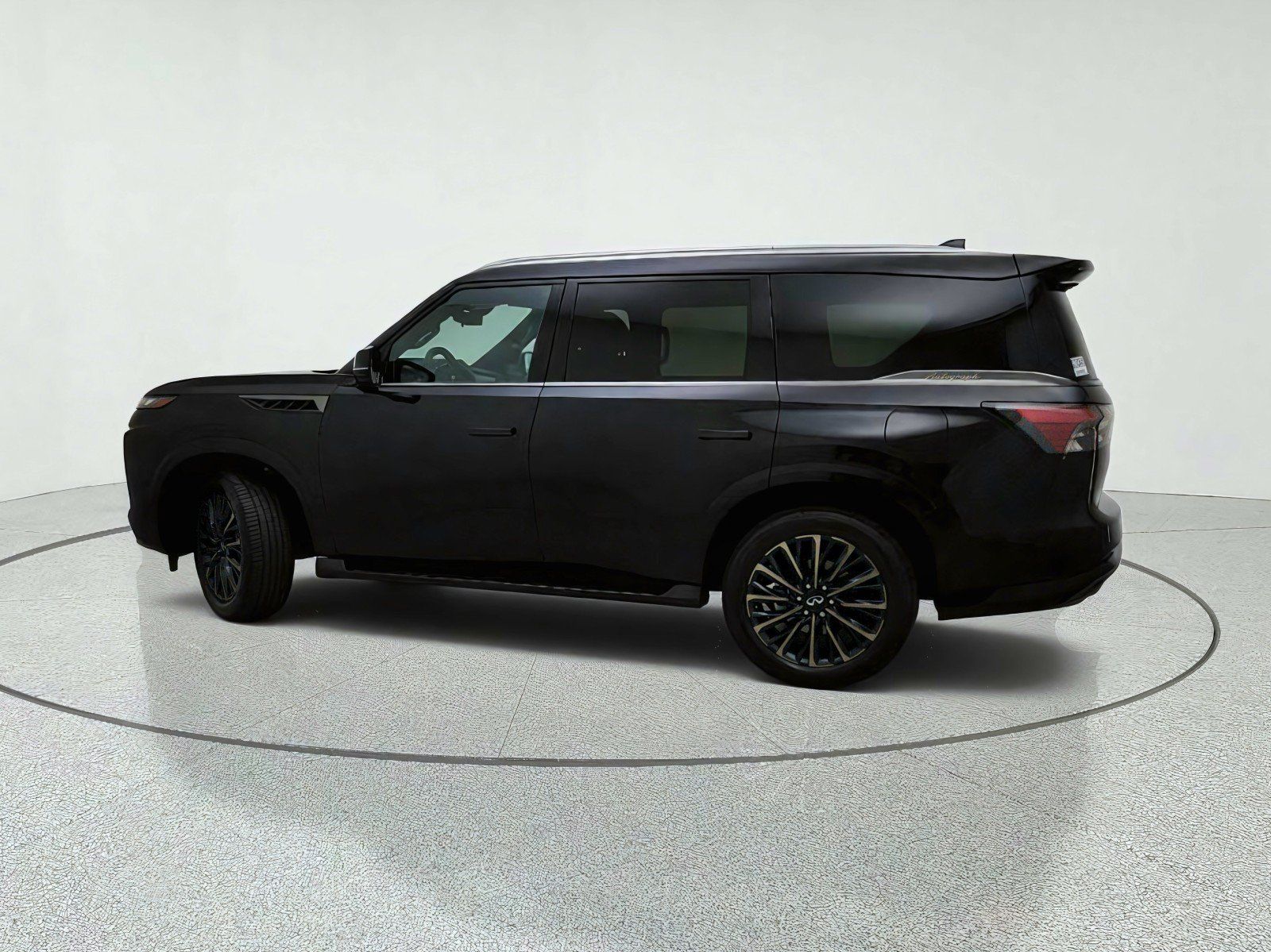 Used 2025 INFINITI QX80 Autograph AWD/4WD image 13