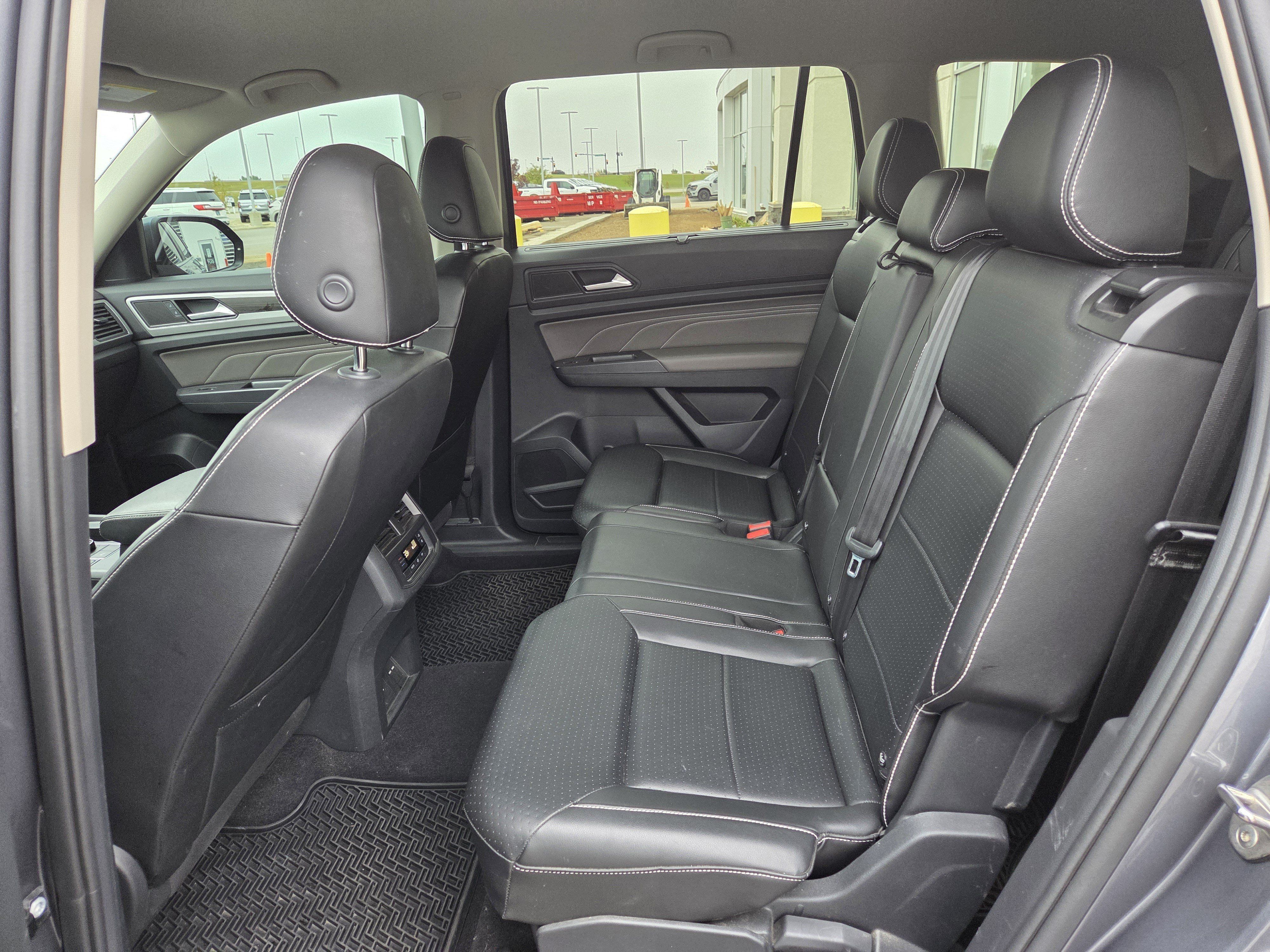 Used 2021 Volkswagen Atlas SE AWD/4WD image 9