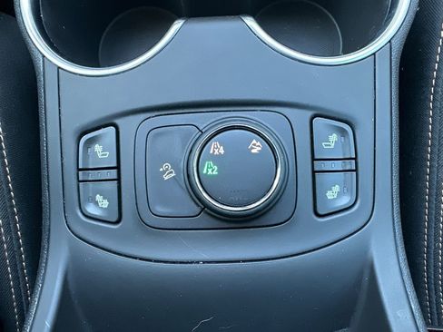 Used 2019 GMC Terrain SLE w/ Driver Convenience Package image 29