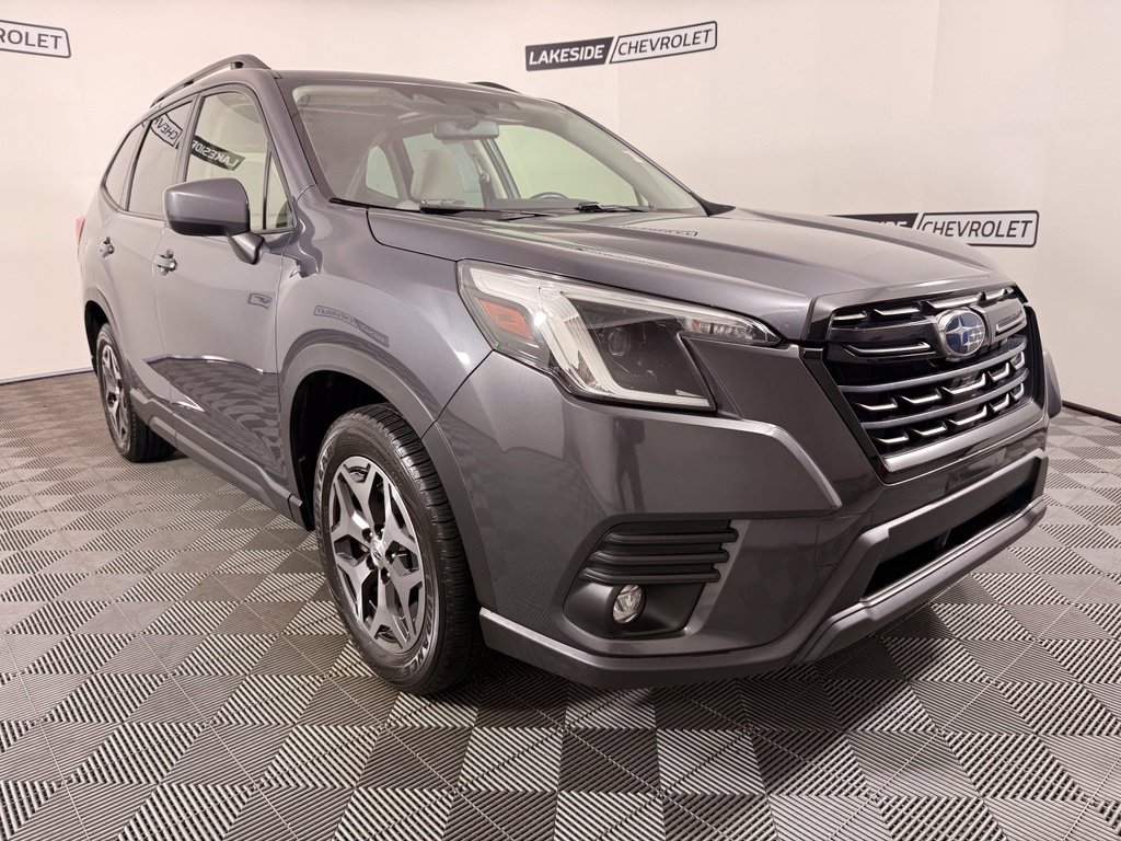 Used 2024 Subaru Forester Premium AWD/4WD image 8