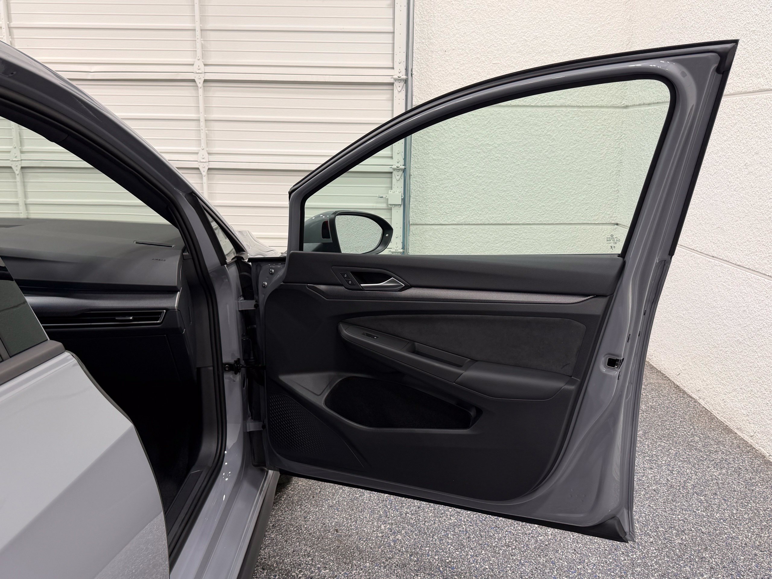 New 2026 Volkswagen GTI SE FWD image 28