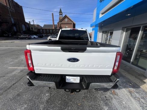 Used 2024 Ford F250 XLT w/ Snow Plow Prep Package image 35