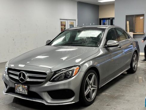 Used 2015 Mercedes-Benz C 300 Sedan image 1