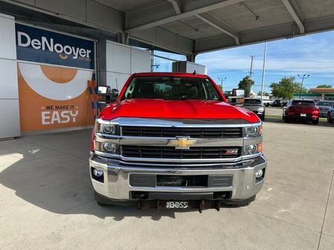Used 2016 Chevrolet Silverado 2500 LTZ w/ Duramax Plus Package AWD/4WD image 2