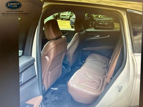 Used 2022 Lincoln Nautilus Reserve AWD/4WD image 7