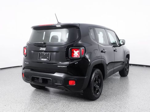 Used 2016 Jeep Renegade Sport w/ Power & Air Group AWD/4WD image 8