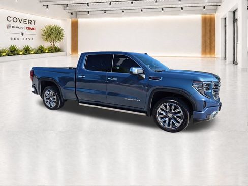 Used 2024 GMC Sierra 1500 Denali w/ Denali Reserve Package AWD/4WD image 17