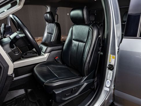 Used 2020 Ford F250 Lariat w/ Tremor Off-Road Package image 29