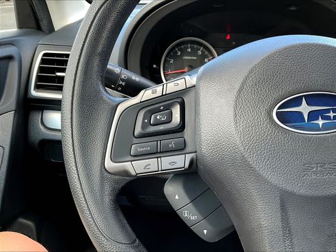Used 2016 Subaru Forester 2.5i Premium w/ Popular Package #2 AWD/4WD image 10