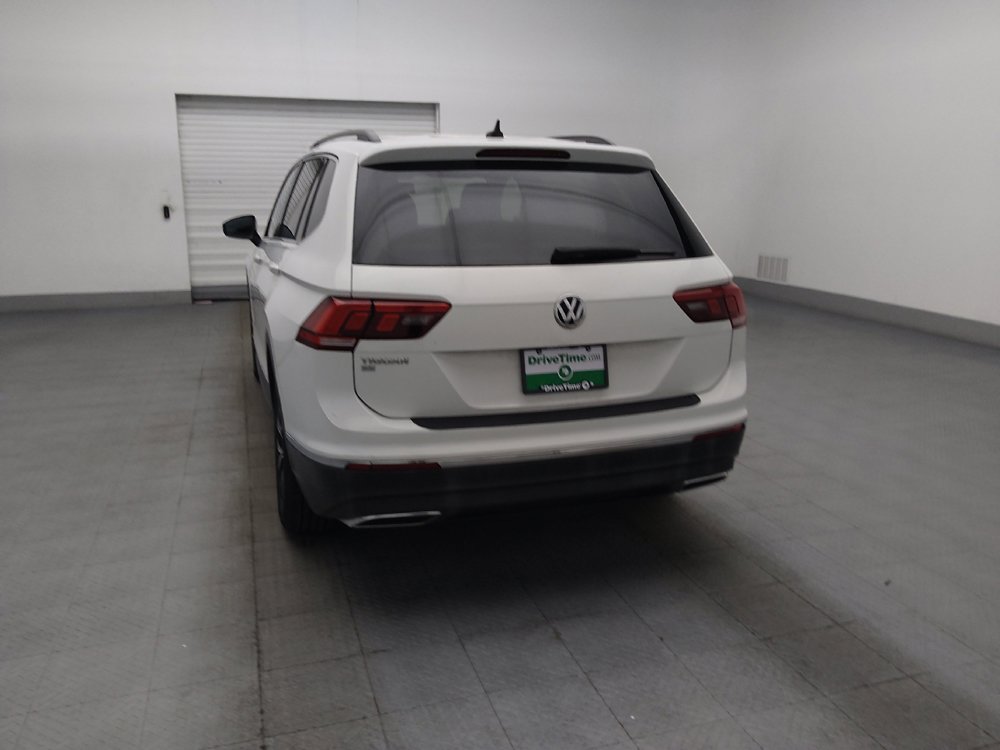 Used 2021 Volkswagen Tiguan SE FWD image 6