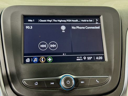 Used 2022 Chevrolet Equinox LT w/ Driver Convenience Package image 35