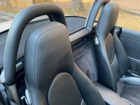 Used 2006 Porsche Boxster Cabriolet 2D image 25