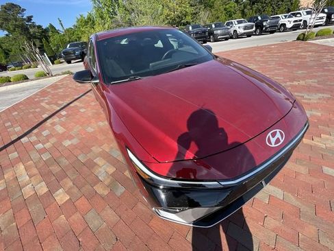 Used 2024 Hyundai Elantra N Line image 5