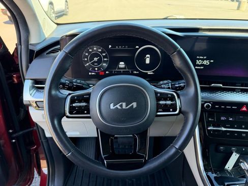 Used 2024 Kia Carnival SX Prestige image 21