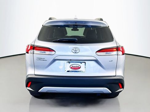 Certified 2022 Toyota Corolla Cross LE FWD image 6