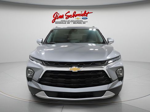Used 2024 Chevrolet Blazer LT w/ Convenience Package AWD/4WD image 3