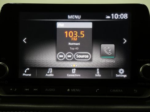 Used 2023 Nissan Rogue SV image 17