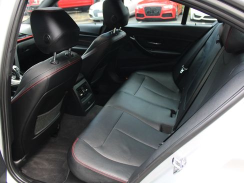 Used 2012 BMW 328i Sedan RWD image 21