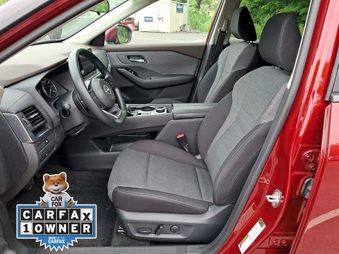 Used 2023 Nissan Rogue SV AWD/4WD image 14