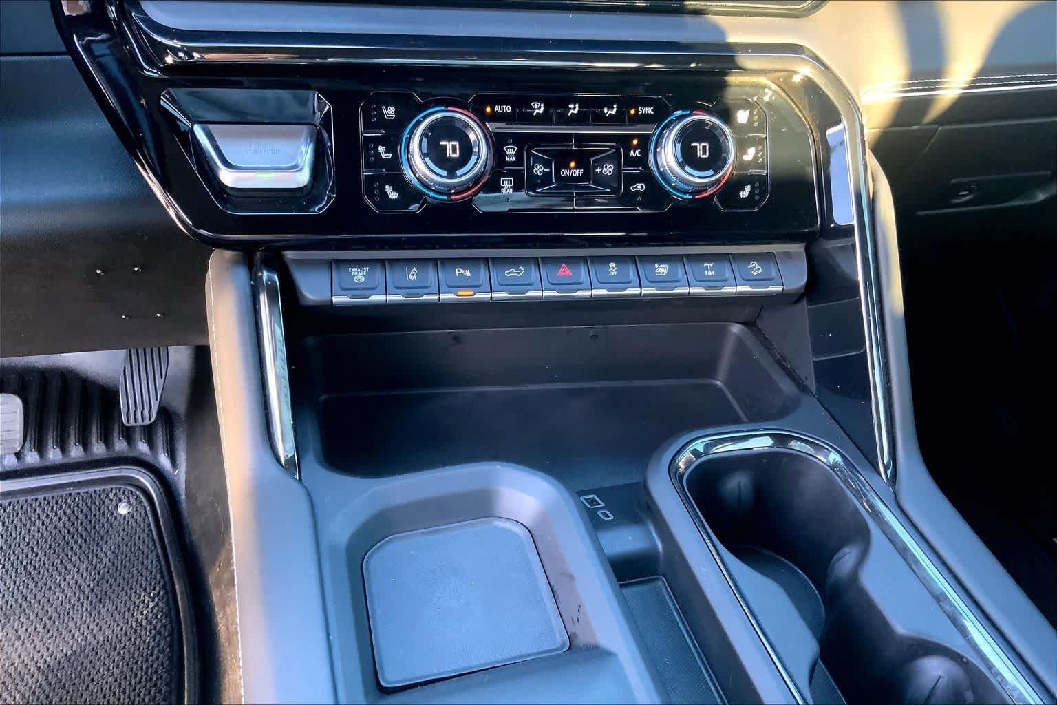 Certified 2024 GMC Sierra 2500 AT4X AWD/4WD image 32