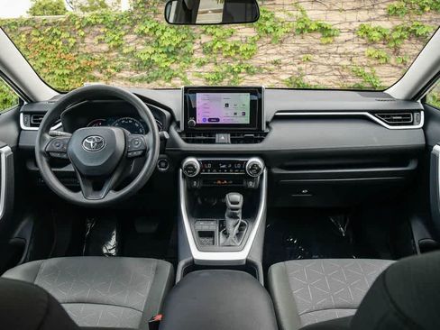 Certified 2025 Toyota RAV4 XLE w/ Convenience Package FWD image 14