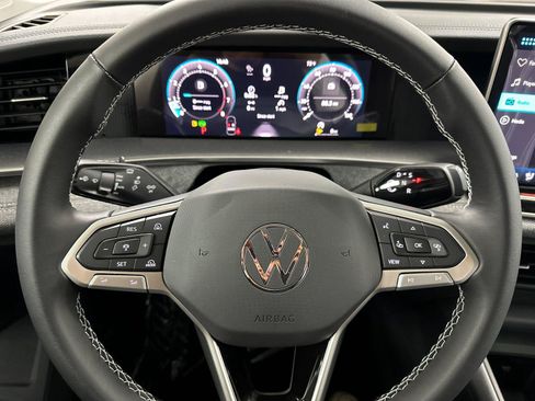 New 2026 Volkswagen Tiguan S FWD image 22