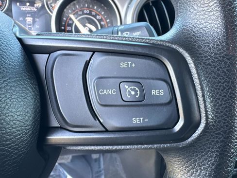 Certified 2021 Jeep Wrangler Sport image 22