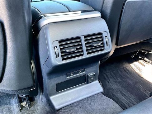 Used 2023 Land Rover Range Rover Velar S image 10