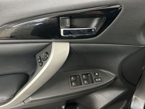 Used 2023 Mitsubishi Eclipse Cross SEL AWD/4WD image 11