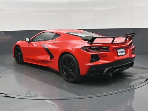 Used 2026 Chevrolet Corvette Stingray Coupe RWD image 35