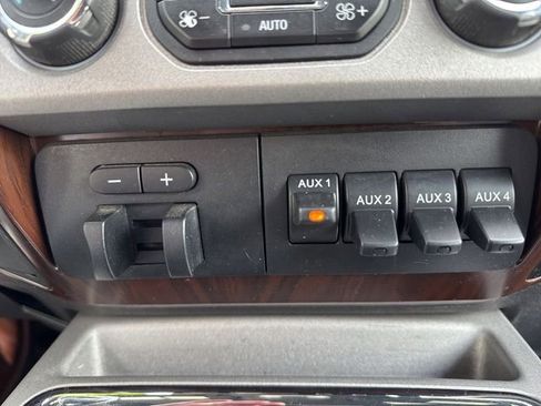 Used 2015 Ford F250 Lariat w/ Chrome Package AWD/4WD image 24