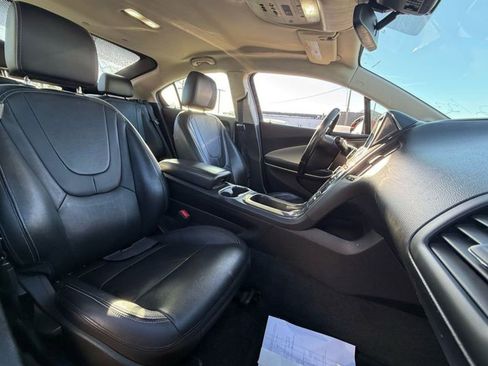 Used 2013 Chevrolet Volt Premium w/ Premium Trim Package image 5