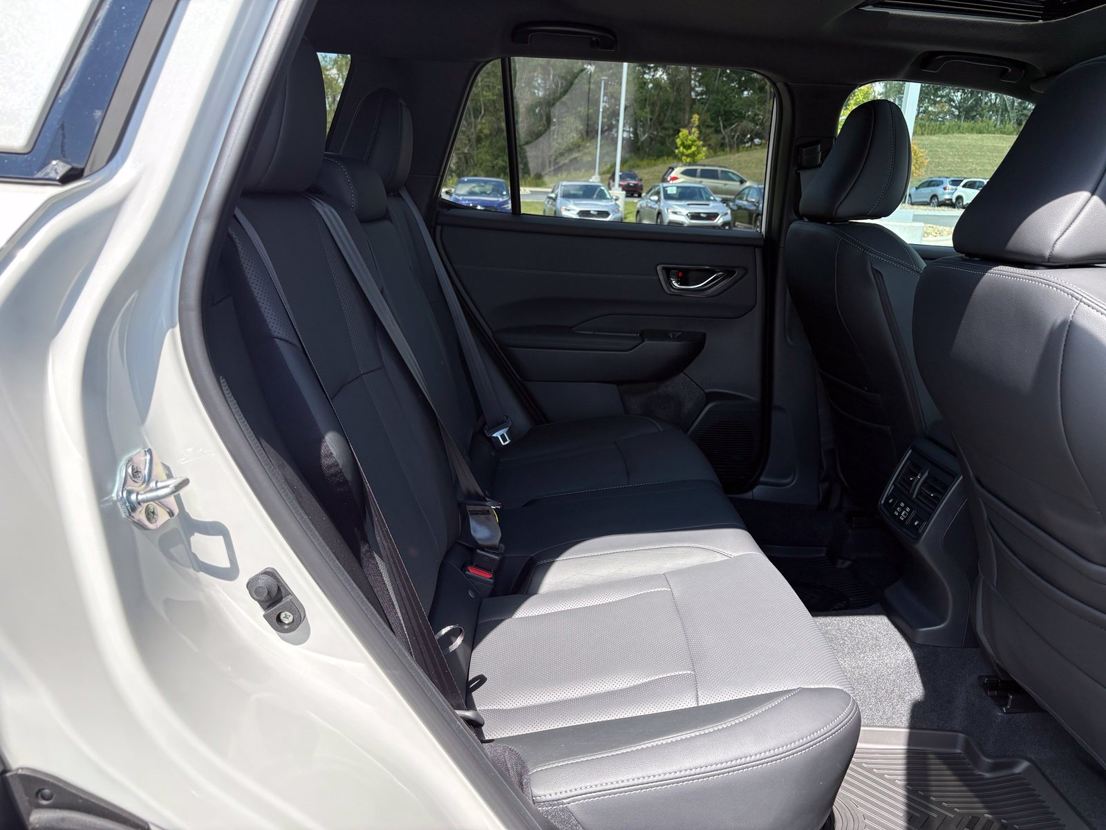 New 2026 Subaru Outback Touring XT AWD/4WD image 31
