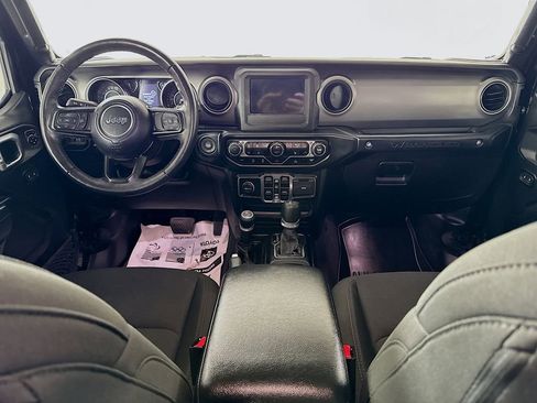 Used 2022 Jeep Wrangler Unlimited Sport image 13