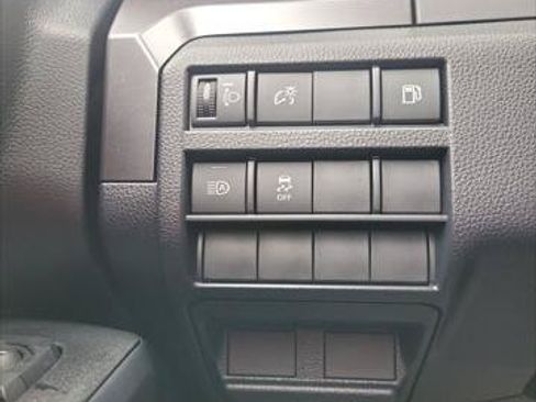 Certified 2026 Toyota 4Runner SR5 RWD image 30