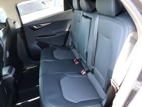 New 2025 Kia EV6 Light image 12