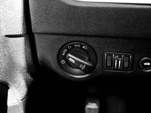 Used 2021 Dodge Charger GT w/ Blacktop Package image 31