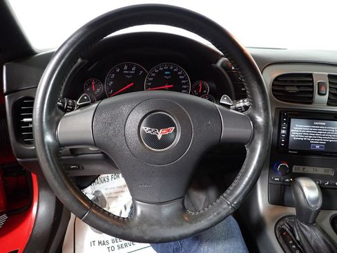 Used 2007 Chevrolet Corvette Convertible RWD image 24